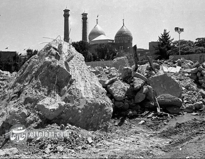 گزارش خواندنی از روزی که مقبره رضاشاه تخریب شد! +عکس