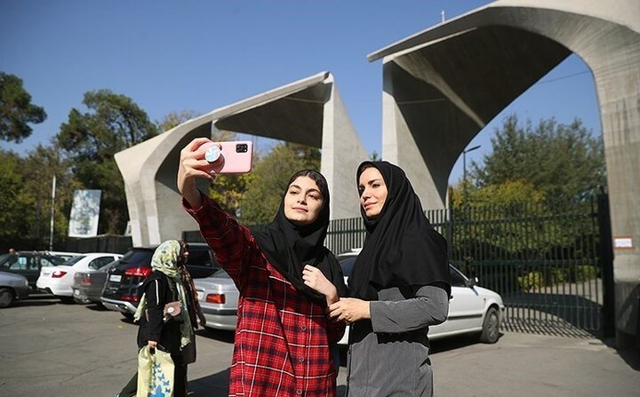 رئیس سابق دانشگاه تهران علت وقوع حوادثی چون کوی دانشگاه را توضیح داد