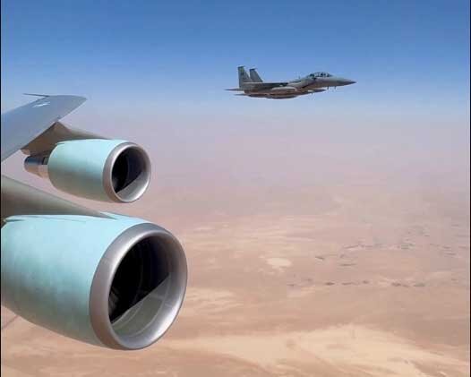 اسکورت ترامپ در آسمان ریاض با اف ۱۵ عربستانی! +ویدیو