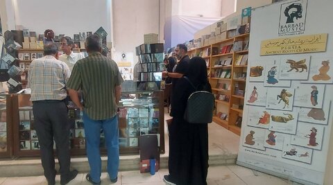 اولین موسسه‌ای بودیم که کارهایمان را به صورت دیجیتال عرضه کردیم