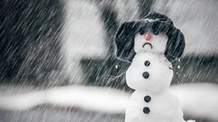 برف پاییزی دو نقطه متفاوت از کشور را سفیدپوش کرد +ویدیو