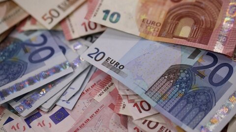 کف و سقف قیمت دلار فعلا این دو رقم است