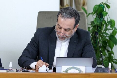 عراقچی پس از دور پنجم مذاکره با آمریکا چه گفت؟ +عکس