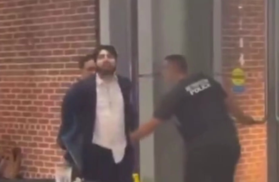 ویدیوی لحظه دستگیری قاتل ۲ کارمند سفارت؛ فلسطین را آزاد کنید!