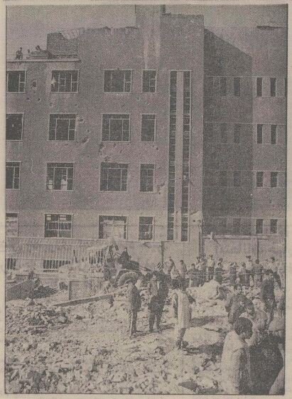 امتحانات نهایی زیر بمباران هوایی برگزار شد! +عکس