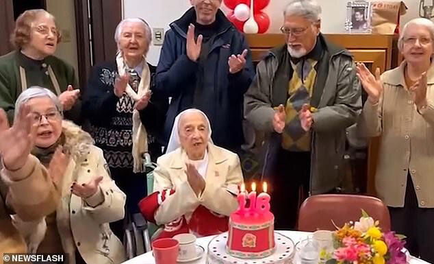 چکار کنیم صد سالگی تولدمان را جشن بگیریم؟