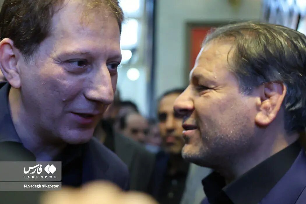 بابک زنجانی در مراسم ترحیم پدر علی انصاری