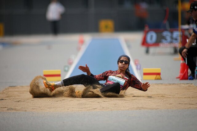 ریحانه مبینی