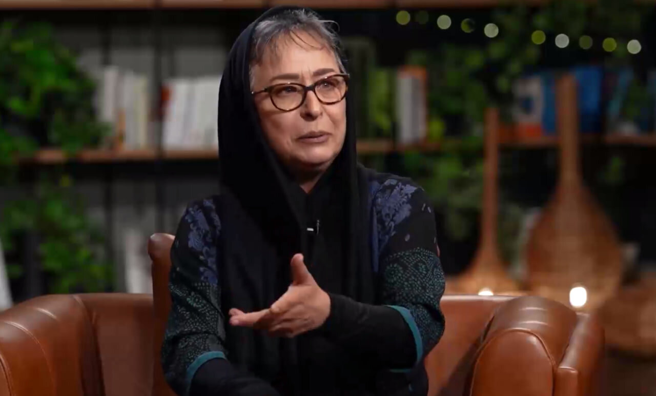 روایت جالب آزیتا حاجیان از ازدواج با محمدرضا شریفی‌نیا: پشت در ایستاده بود تا… +ویدیو