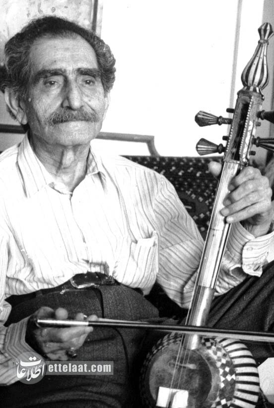 پیام تسلیت شهرام ناظری و محمدرضا شجریان برای بهترین نوازنده کمانچه +عکسهای استاد بهاری