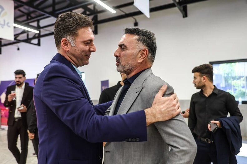 چرا و چطور پلیس، مراسم اهدای توپ طلا را حین اجرا لغو کرد؟