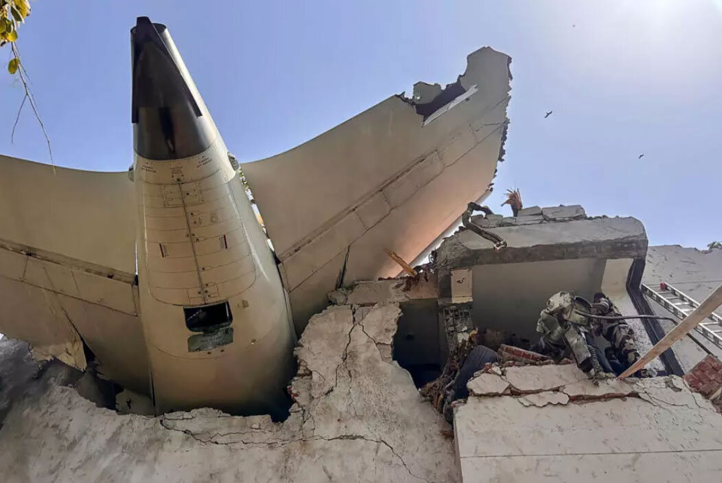 علت حادثه سقوط هواپیمای هندی معلوم شد