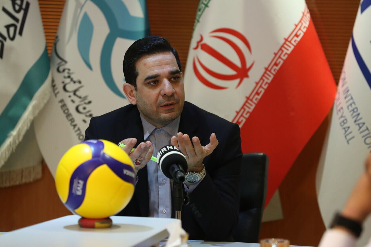 واکنش فدراسیون به وجود پرچم صهیونیست‌ها در سالن والیبال
