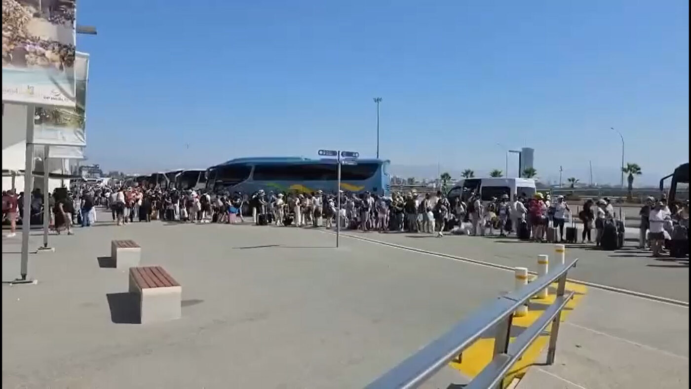 صهیونیست‌ها برای فرار به فرودگاه حمله کردند! +ویدیو