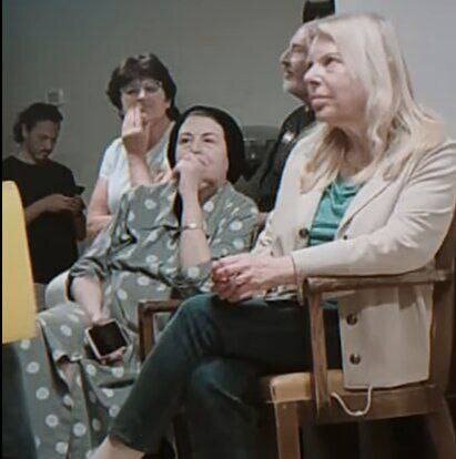 موشک‌های ایران زن نتانیاهو را هم فراری داد +عکس