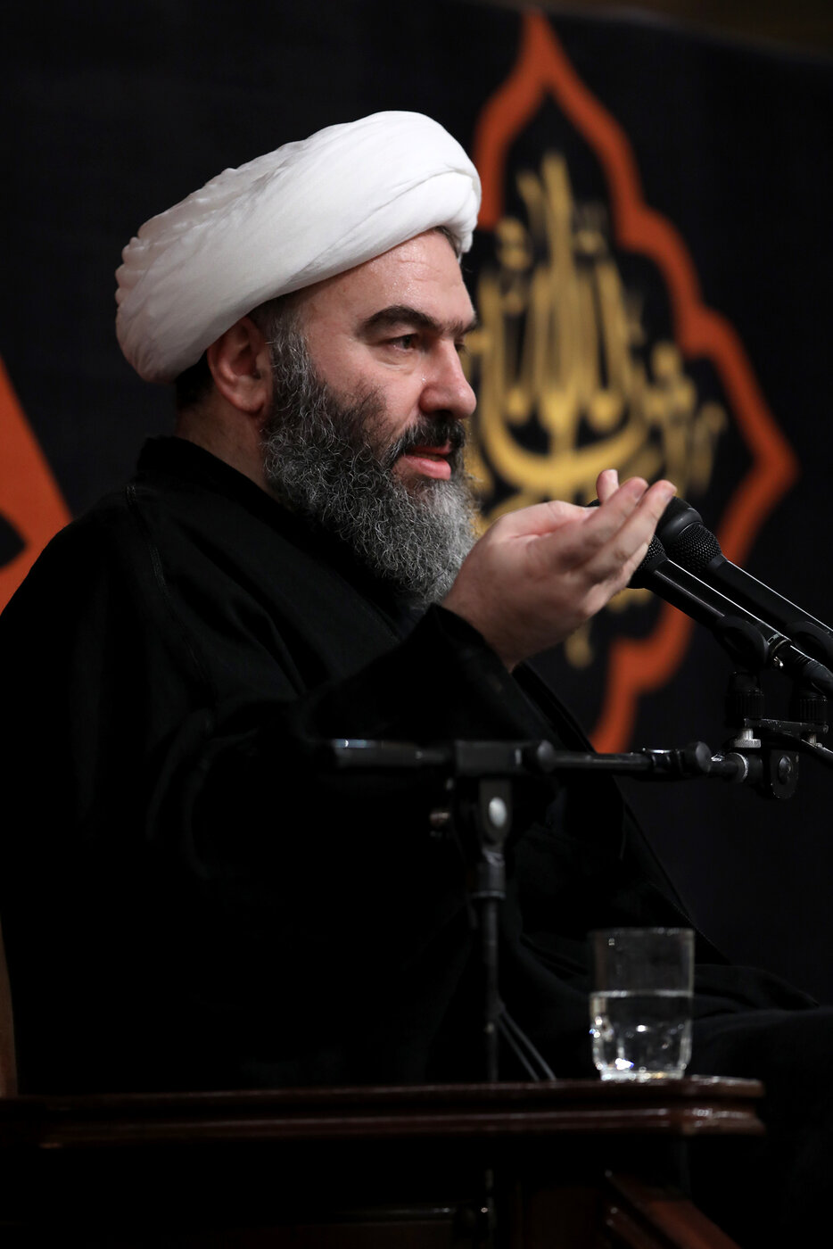 سخنران مراسم عزاداری محرم بیت رهبری