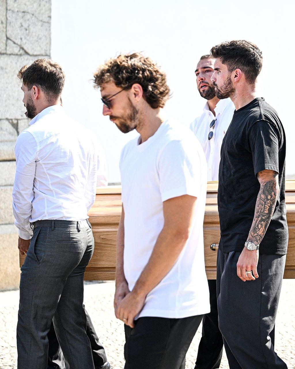 روبن نوس در مراسم خاکسپاری دیگو ژوتا