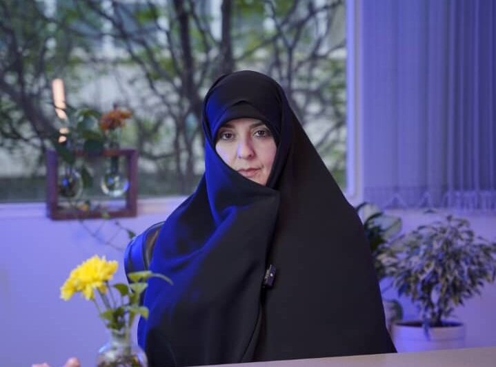 برای کاهش استرس و اضطراب از فضای مجازی دوری کنید