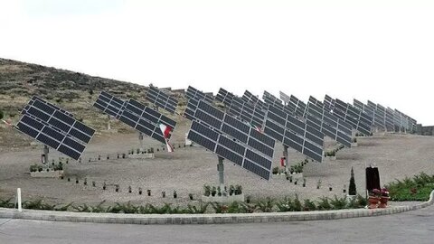 نیروگاه ۶۰۰مگاواتی خورشیدی در اصفهان راه‌اندازی شد