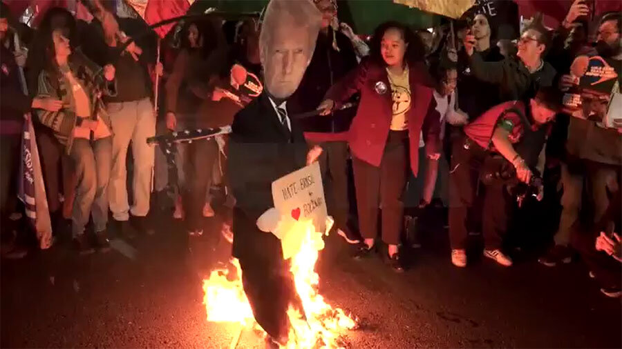 مجسمه ترامپ را در برزیل آتش زدند! +ویدیو