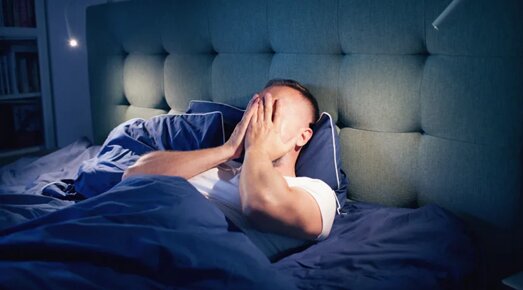 اگر می‌خواهید سریع‌تر به خواب بروید این متن را بنویسید!