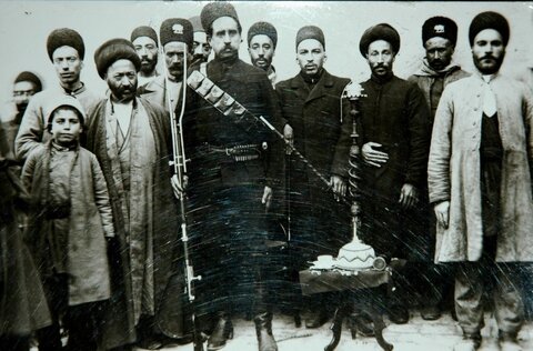 چرا پیکر ستارخان در شهر ری به خاک سپرده شد؟ +عکس