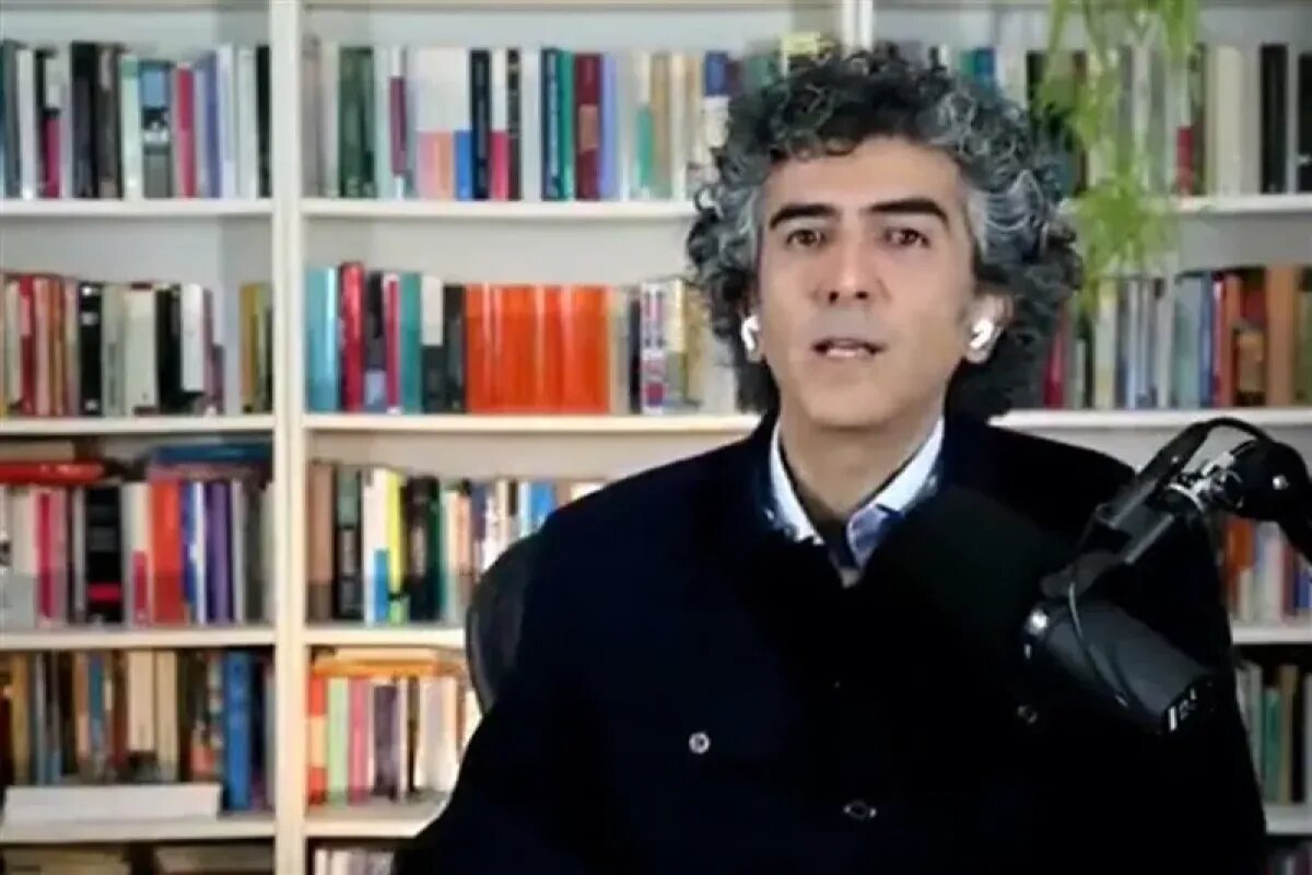 سوپرانقلابی‌ها درباره حمایت این چهره از خودشان کنجکاو نشدند؟