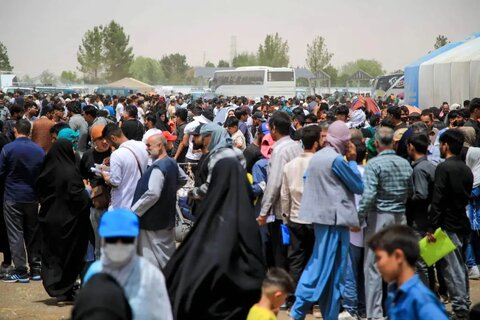اجازه دهید اتباع افغان در ایران بمانند