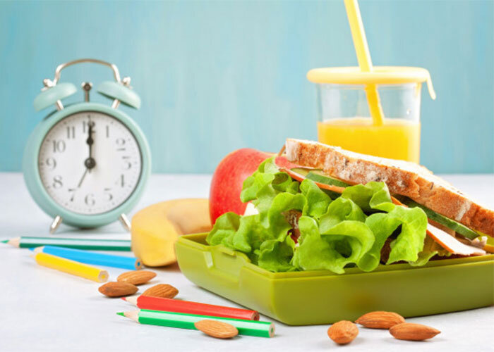 مواد غذایی مفید برای تغذیه کودک