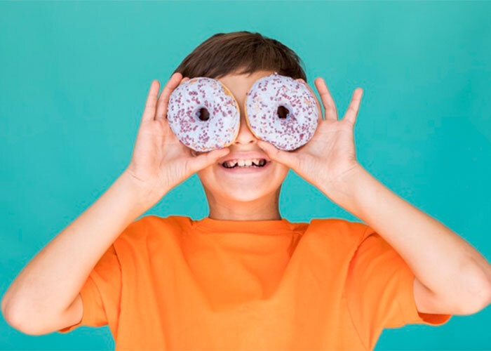 دوناتها برای کودک و تغذیه نامناسب