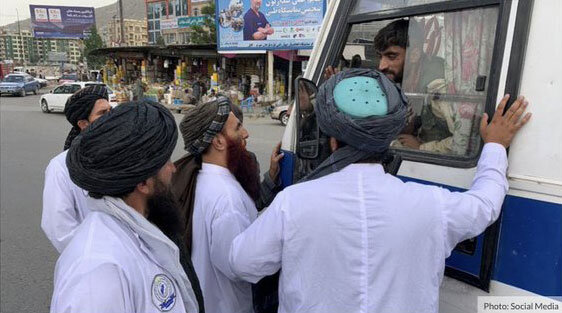 مقامات طالبان از یک حادثه مرگبار جان سالم به در بردند