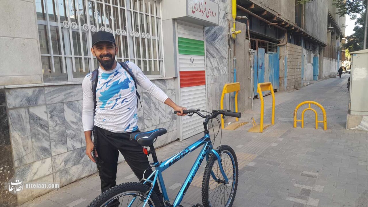 هدیه عجیب به یک ورزشکار در شورای اداری مشهد! +ویدئو