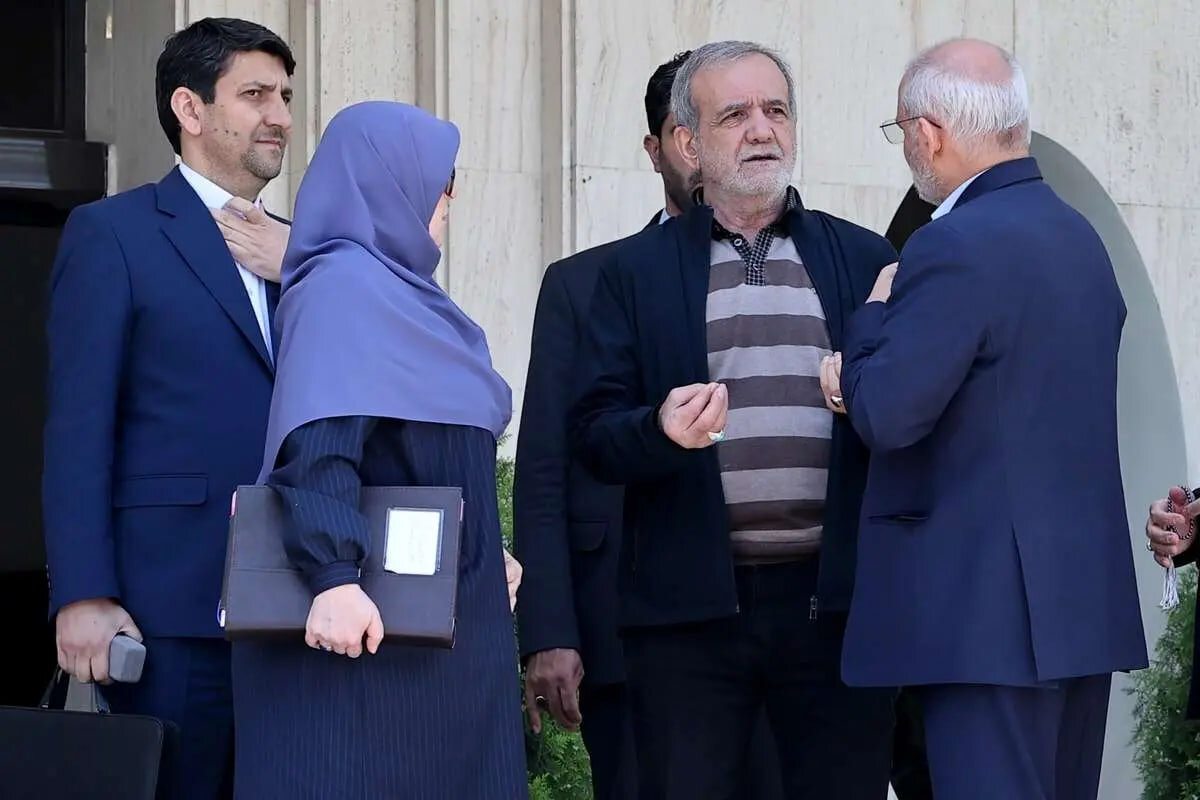 پزشكيان چطور ميتواند لايحه جنجالي را از مجلس پس بگيرد؟ دولت