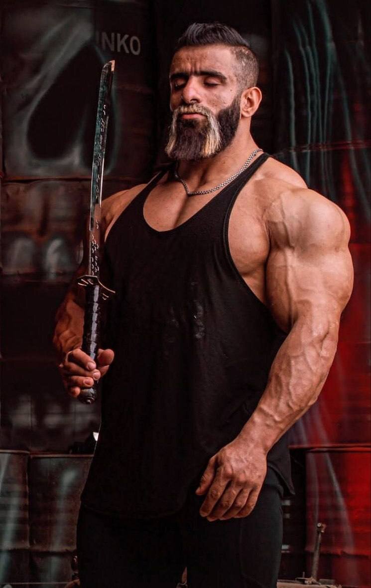 هادی چوپان سامورایی شد و همه را غافلگیر کرد +عکس