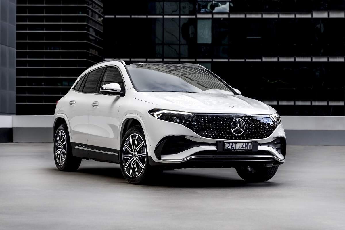 قیمت حواله خودرو در ایران رکورد زد؛ ۸ میلیارد بده بنز بگیر! + عکس