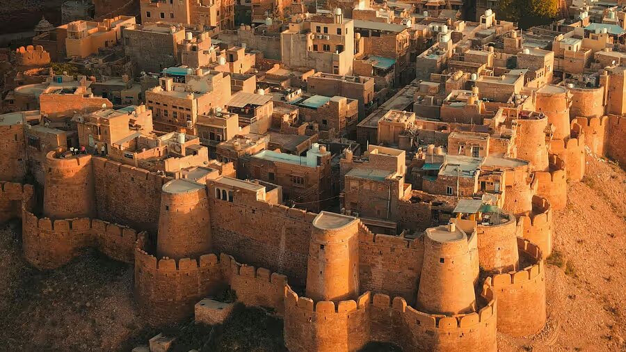 ویدیو| قلعه گوهر طلایی راجستان هنوز زنده است