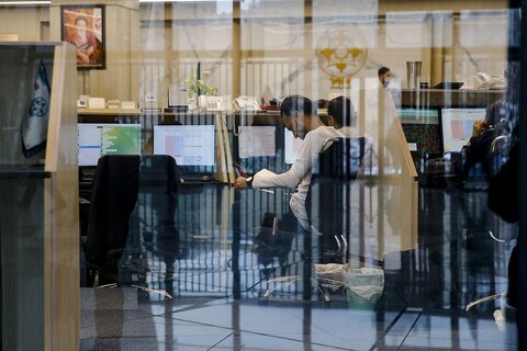 حال بورس خوب نیست چون حال اقتصاد وخیم است