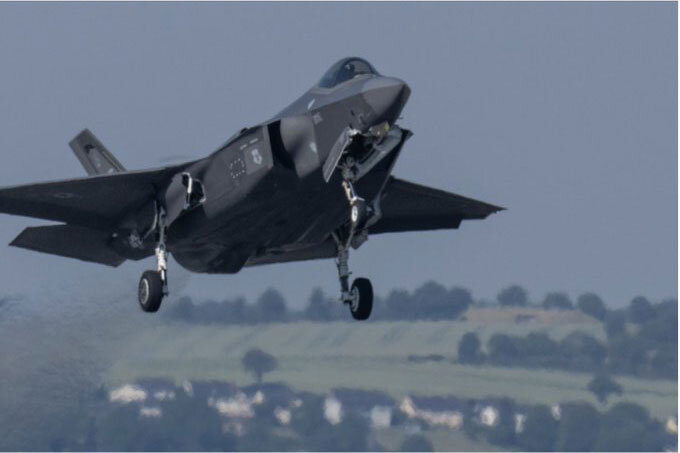 تنش خطرناک میان روسیه و ناتو؛ جنگنده‌های روسی رهگیری شدند