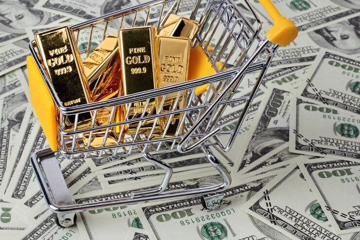 خرید طلا یا دلار؟