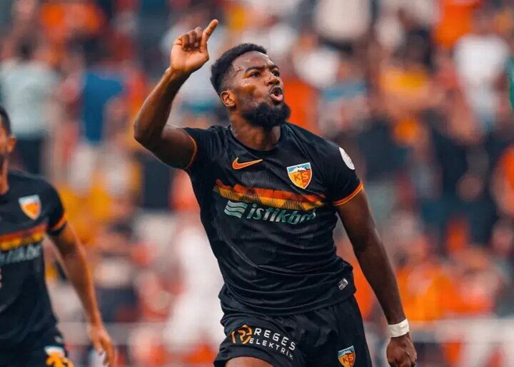 مهاجم تازه‌وارد استقلال حریفان آسیایی را شوکه کرد +ویدیو