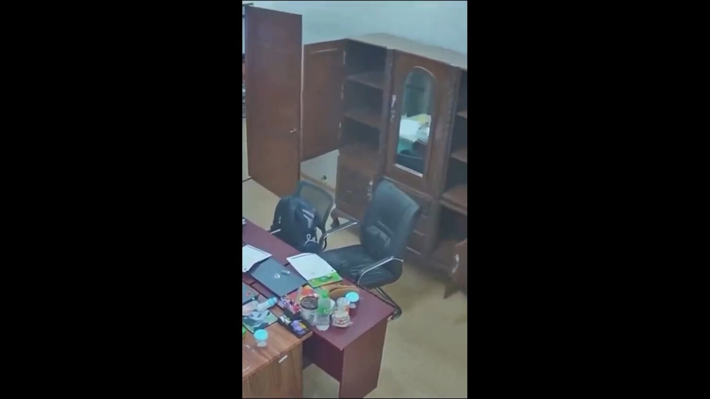 تصمیم عاقلانه یک دختربچه در ثانیه‌های وحشتناک زلزله ترکیه +ویدیو