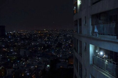 قطعی ناگهانی برق، جلسه علنی شورای شهر تهران را متوقف کرد +ویدیو