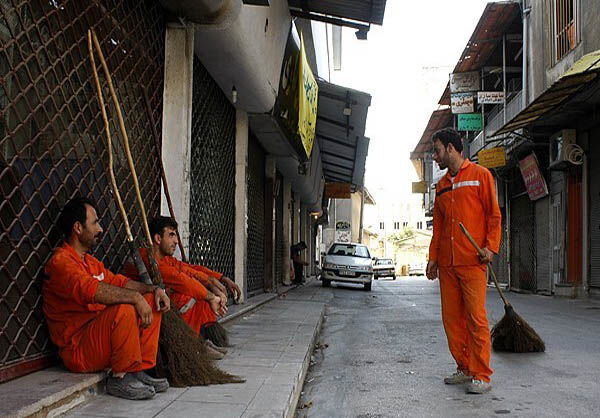 ۵۰۰۰ افغان‌ اخراج شدند، شهرداری فلج شد و خیابان‌ها کثیف ماند!