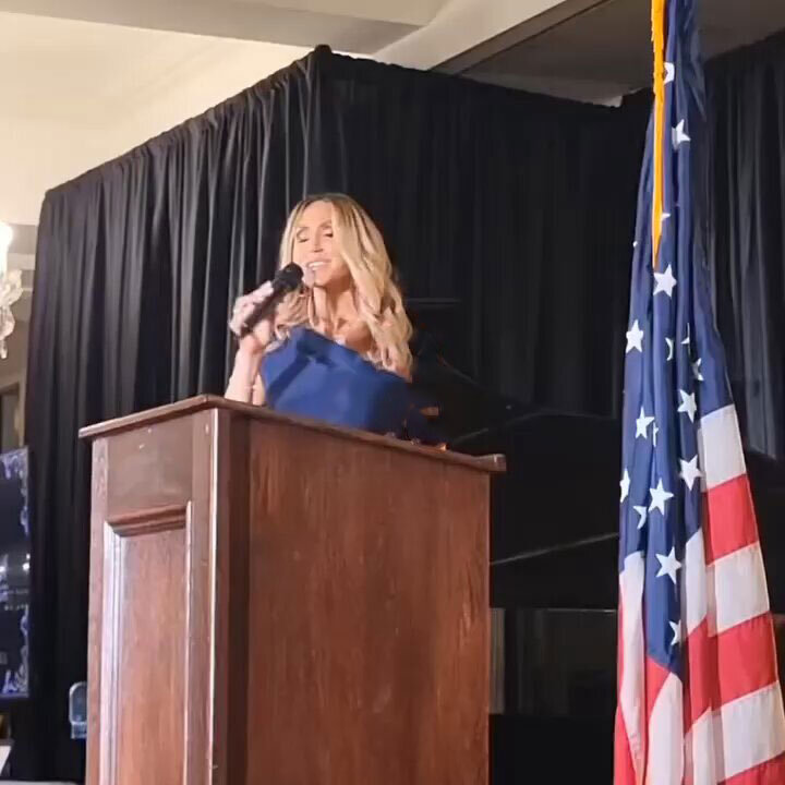 عروس ترامپ پیشنهاد عجیبی داد: عکس دونالد ترامپ باید روی دلار چاپ شود! +ویدیو