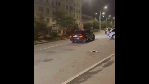 حرکت کاروان خودروهای پوتین برای دیدار با ترامپ در آلاسکا +ویدیو