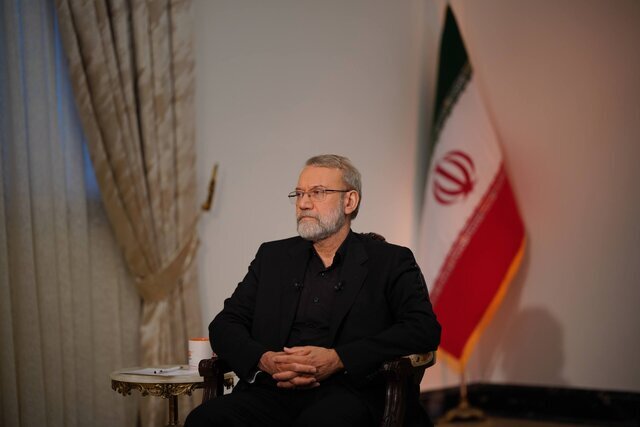 گفتوگوی علی لاریجانی با شبکه المیادین