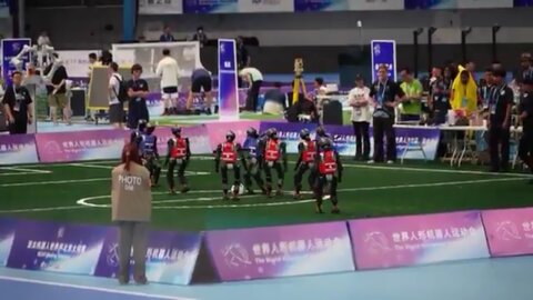تلفیق ورزش و تکنولوژی؛ برگزاری مسابقات ربات‌ها در چین! +ویدیو