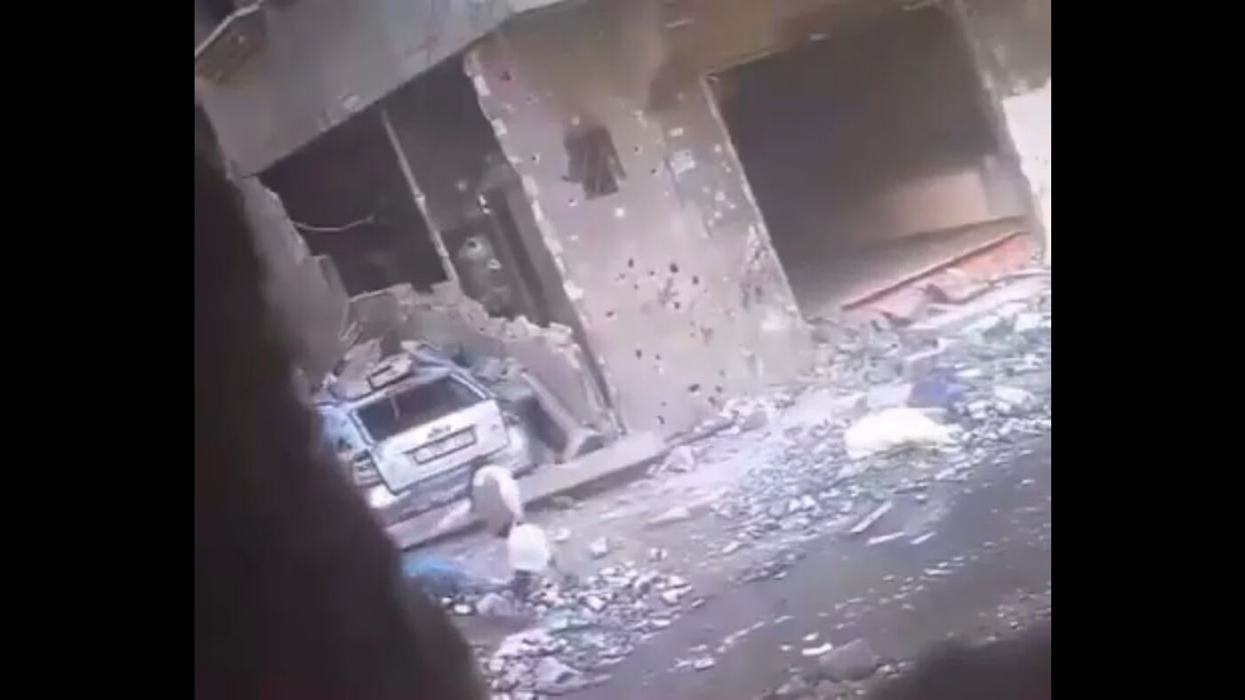 حمله بی‌رحمانه اسرائیل به یک کودک به‌جرم حمل دبه آب! +ویدیو