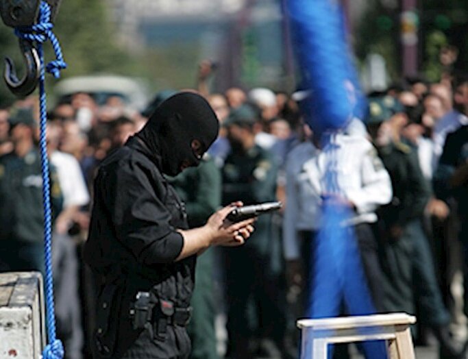 چطور آمار اعدام در کشور را پایین بیاوریم؟ /محسن برهانی پاسخ داد