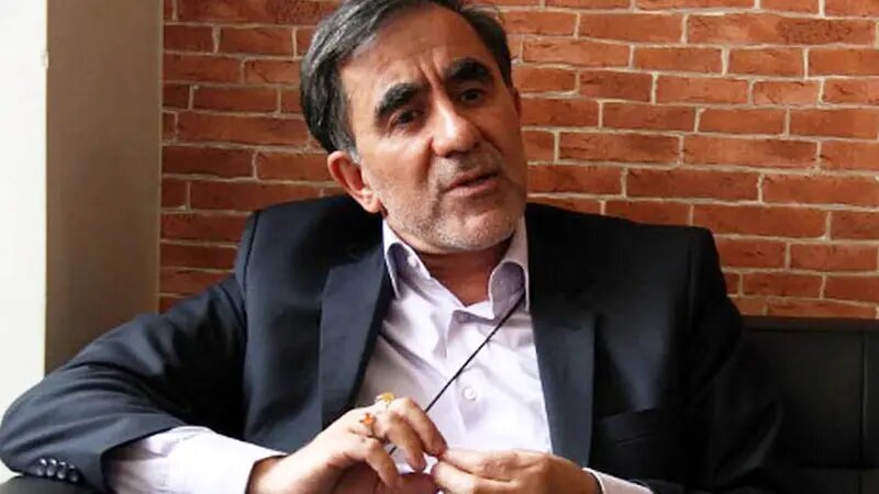 اقتصاد ایران اسب مرده‌ای شده که با زین عوض کردن درست نمی‌شود